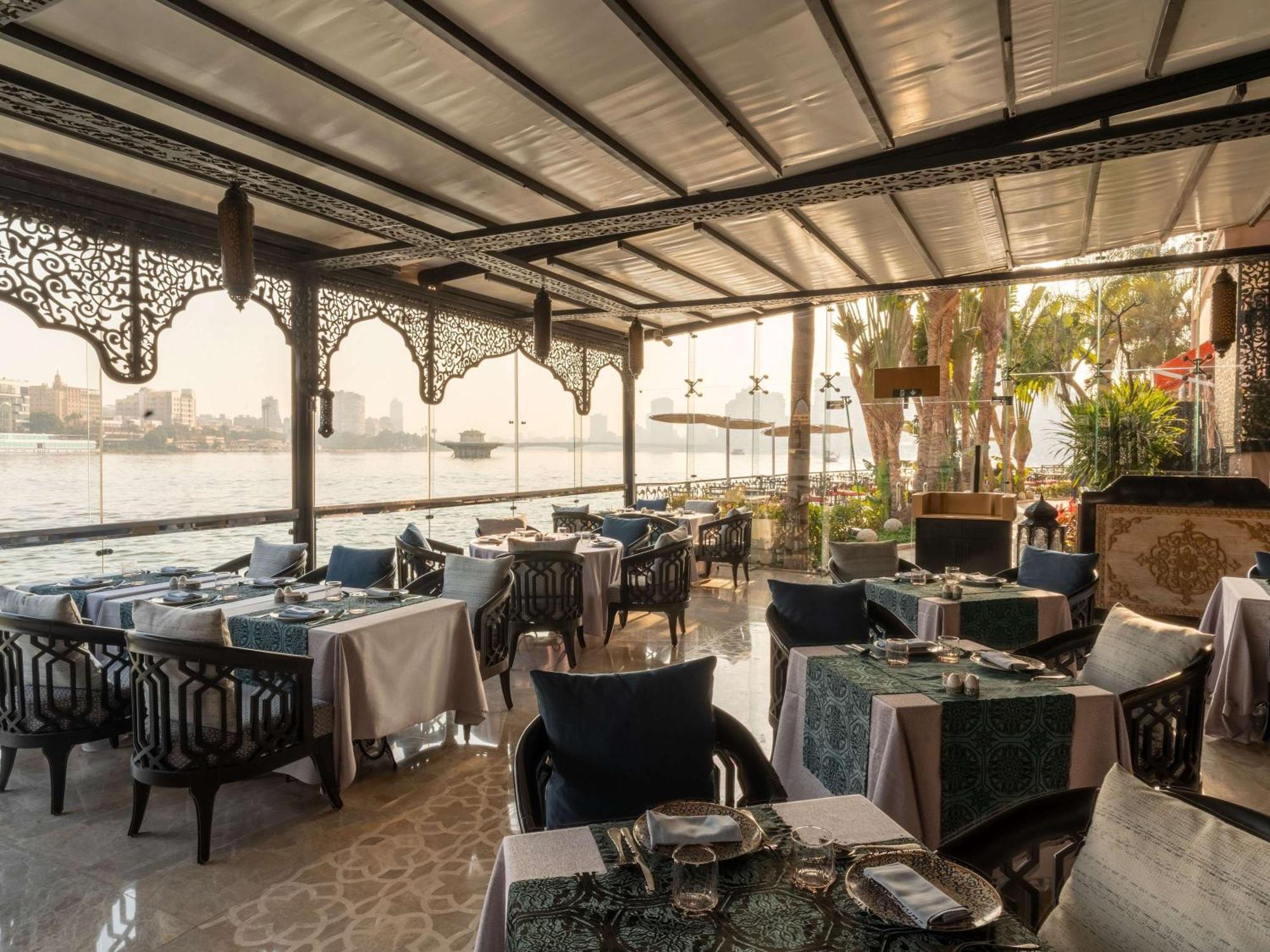 Готель Sofitel Cairo Nile El Gezirah Екстер'єр фото